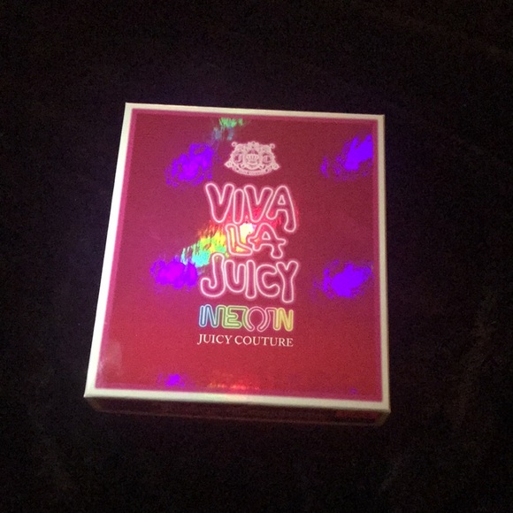 Juicy couture neon perfume - Picture 2 of 4